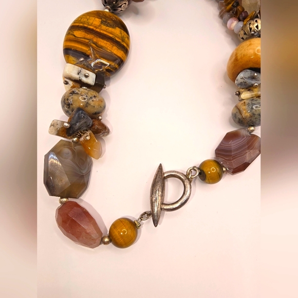 Stone Multi Strand Toggle Clasp Chunky Necklace - Picture 8 of 10